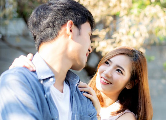 发现丈夫和别人约会怎么办呢聪明妻子这样做