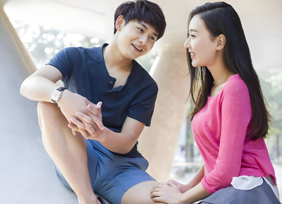 男方长期婚内出轨并与第三者以夫妻名义同居